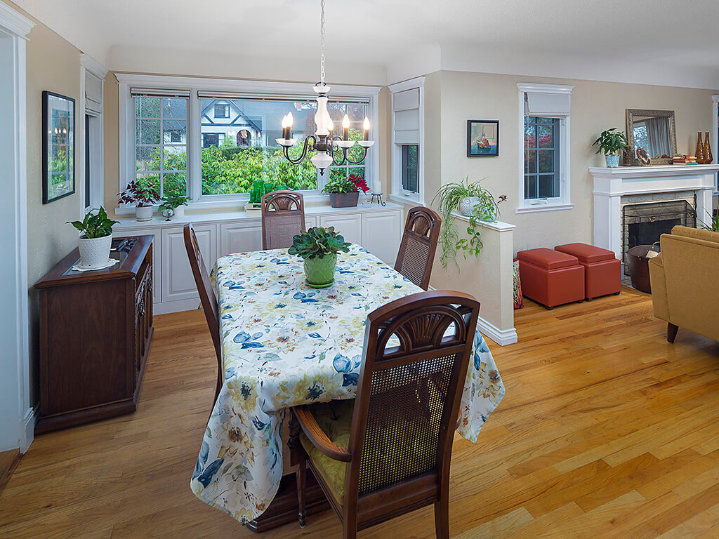 South Oak Bay • Marc OwenFlood • Personal Real Estate Corporation