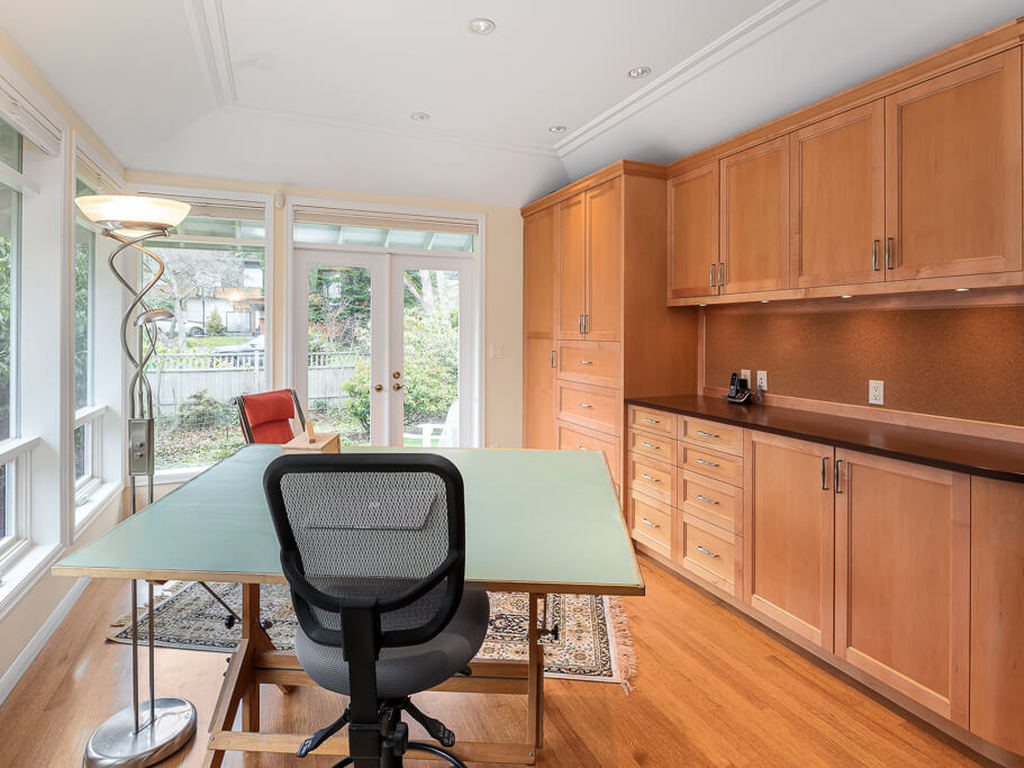 Uplands • Marc OwenFlood • Personal Real Estate Corporation Victoria BC