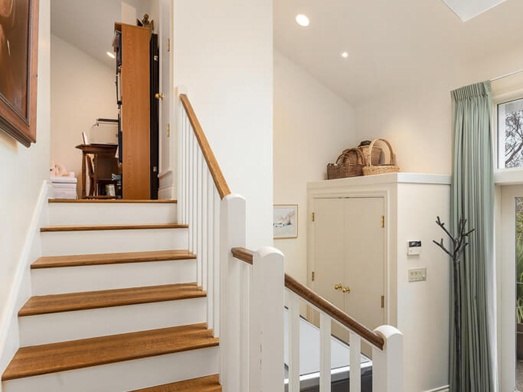 Uplands • Marc OwenFlood • Personal Real Estate Corporation Victoria BC