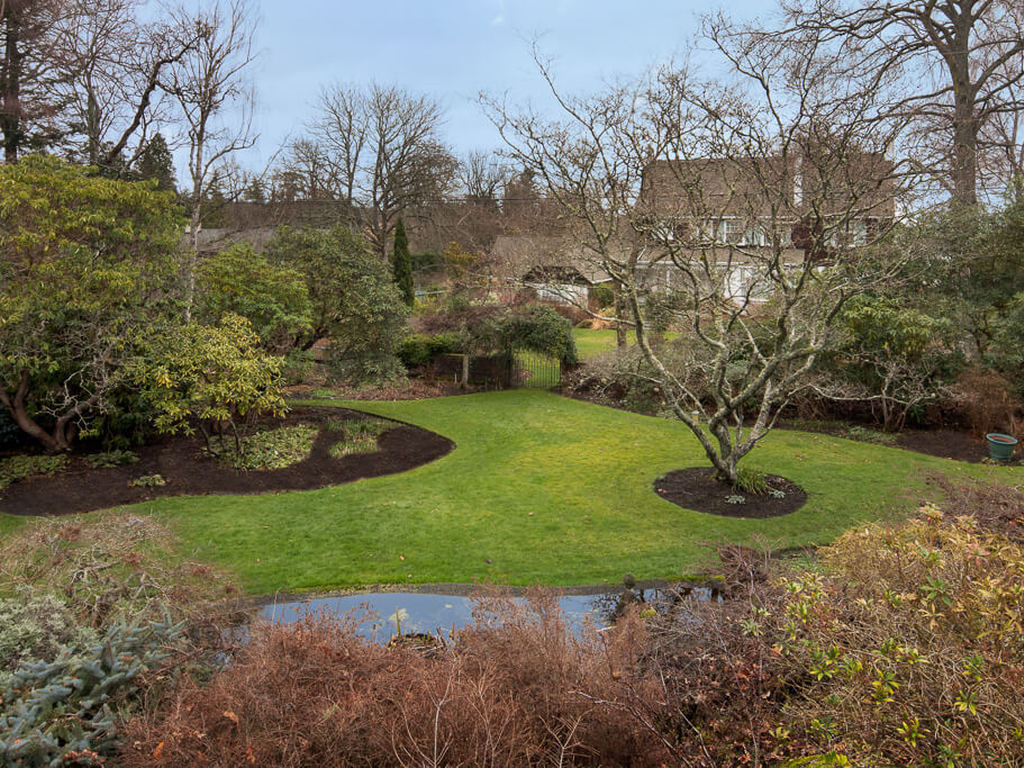 Uplands • Marc OwenFlood • Personal Real Estate Corporation Victoria BC